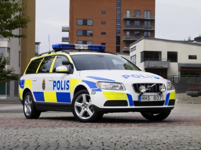 Volvo V70 Police car 2008 tote bag