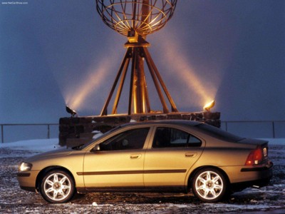 Volvo S60 AWD 2002 Poster 609482