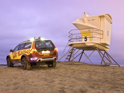 Volvo XC70 Surf Rescue Concept 2007 Poster 609926