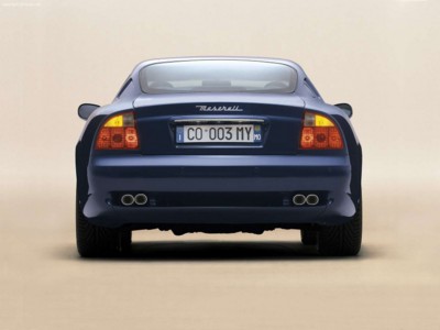 Maserati Coupe 2003 Poster 613664