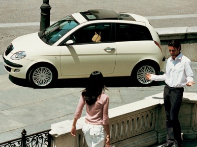 Lancia Ypsilon DFN 2004 canvas poster