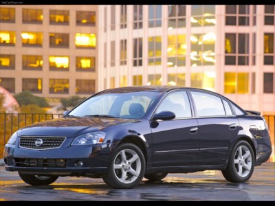 Nissan Altima 2005 poster