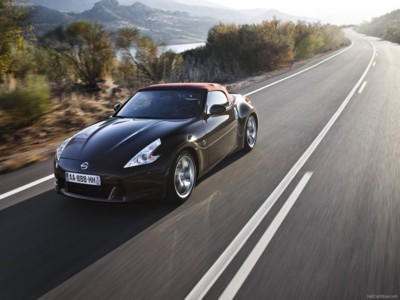 Nissan 370Z Roadster 2010 canvas poster