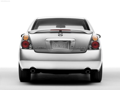 Nissan Altima 2004 canvas poster