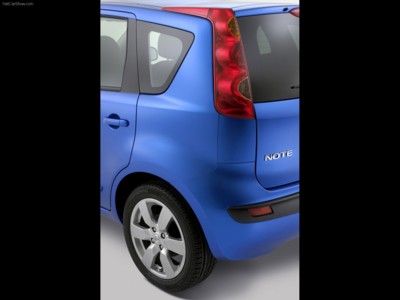 Nissan Note 2006 canvas poster