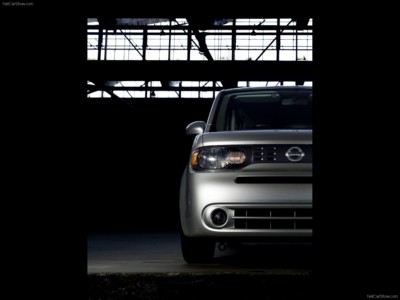 Nissan Cube 2010 Poster 624735