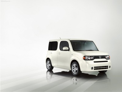 Nissan Cube 2010 Poster 624948
