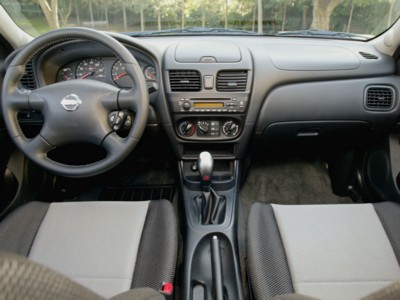 Nissan Sentra SE-R 2004 Mouse Pad 625264