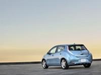 Nissan LEAF 2011 Poster 626161