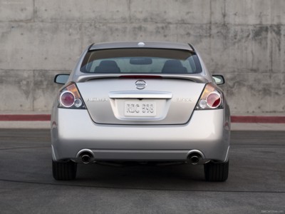 Nissan Altima Sedan 2010 puzzle 626370