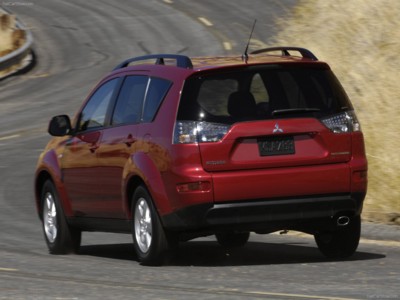 Mitsubishi Outlander ES 2008 puzzle 627591