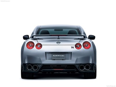 Nissan GT-R 2011 Mouse Pad 677329