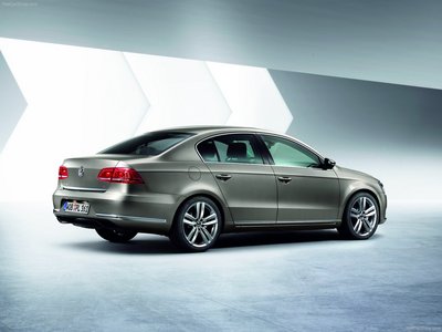 Volkswagen Passat 2011 puzzle 677848