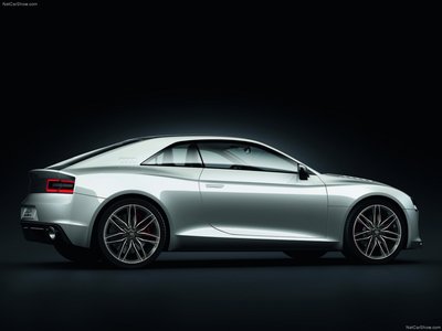 Audi quattro Concept 2010 Poster 678158