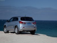 Mitsubishi Outlander Sport 2011 Poster 678434