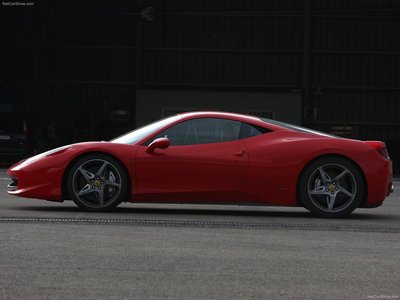 Ferrari 458 Italia 2011 puzzle 678540