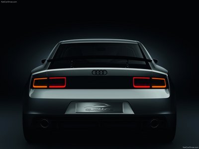 Audi quattro Concept 2010 Poster 680954