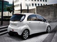 Citroen C-Zero 2011 Poster 681180