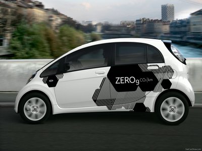 Citroen C-Zero 2011 stickers 681201