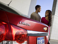 Chevrolet Cruze 2011 Poster 681335