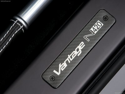 Aston Martin V8 Vantage N420 Roadster 2011 stickers 681559