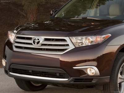 Toyota Highlander 2011 stickers 681678