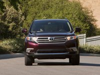 Toyota Highlander 2011 Poster 681685