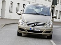 Mercedes-Benz Viano 2011 Mouse Pad 682039