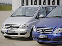 Mercedes-Benz Viano 2011 Longsleeve T-shirt #682126