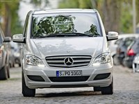 Mercedes-Benz Viano 2011 Mouse Pad 682210