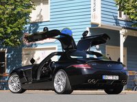 Brabus Mercedes-Benz SLS AMG 2011 Sweatshirt #682543
