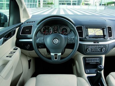 Volkswagen Sharan 2011 poster