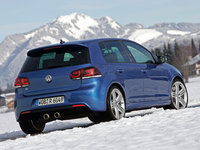 Volkswagen Golf R 2010 Mouse Pad 682714