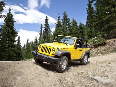 Jeep Wrangler 2011 Poster 683111