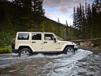 Jeep Wrangler 2011 Poster 683117