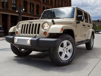 Jeep Wrangler 2011 Poster 683124