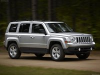 Jeep Patriot 2011 Poster 683137