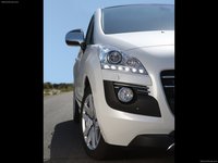 Peugeot 3008 HYbrid4 2012 Poster 683373