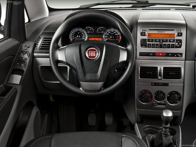 Fiat Idea 2011 puzzle 683974