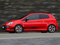 Fiat Punto Evo Abarth 2011 Mouse Pad 684045