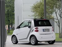 Smart fortwo 2011 Longsleeve T-shirt #684718