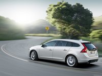 Volvo V60 2011 Longsleeve T-shirt #684821