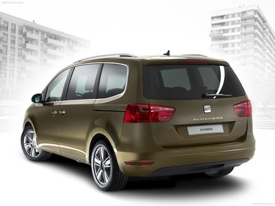 Seat Alhambra 2011 puzzle 684936