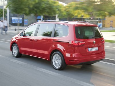 Seat Alhambra 2011 Poster 684938