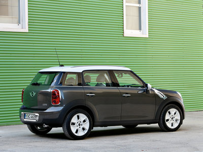 Mini Countryman 2011 puzzle 685102