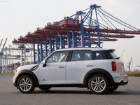 Mini Countryman 2011 puzzle 685244