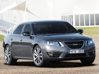 Saab 9-5 Sedan 2010 Longsleeve T-shirt #685440