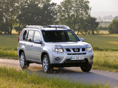 Nissan X-Trail 2011 canvas poster