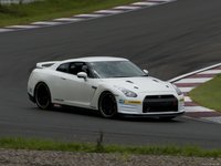 Nissan GT-R 2011 Mouse Pad 685505