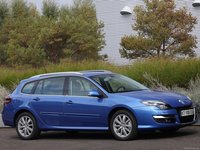 Renault Laguna Estate 2011 Poster 685971